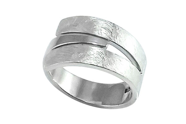 Ring *Indira* Silber 925 offen Serie Kühle Eleganz...