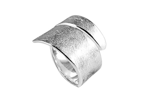 Ring *Aarany* Silber 925  "Serie Kühle Eleganz" eismatt gebürstet 16,9 (53)