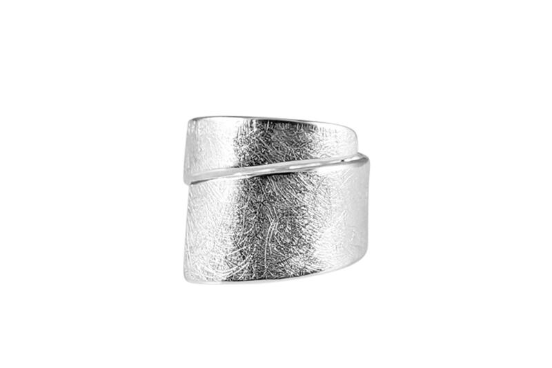 Ring *Aarany* Silber 925  Serie Kühle Eleganz eismatt gebürstet 17,5 (55)